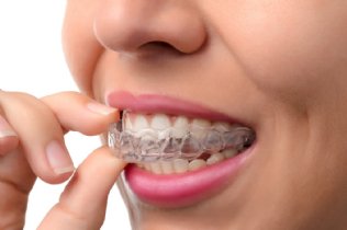 Prothese Zähne